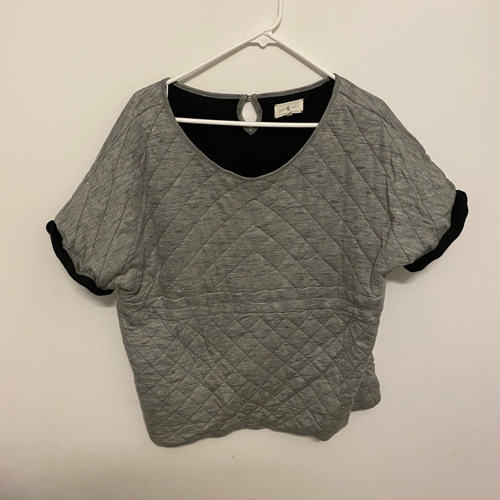 Lou & Grey quilted top large